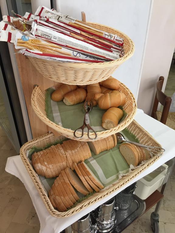 מיסאנו אדריאטיקו Mon Hotel מראה חיצוני תמונה